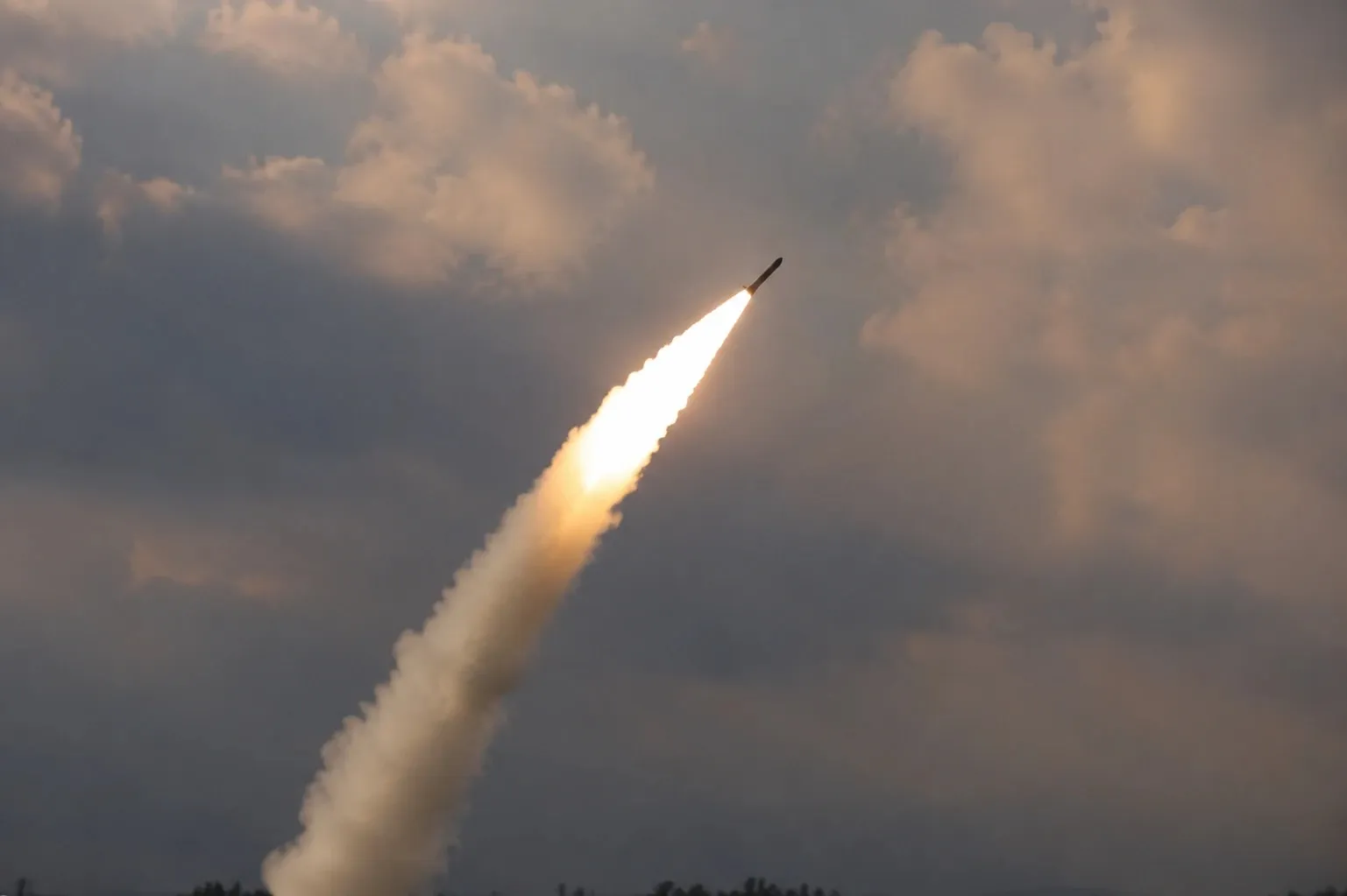  Israeli sources reported that a missile was fired from southern Lebanon towards the Galilee region in northern occupied Palestine.