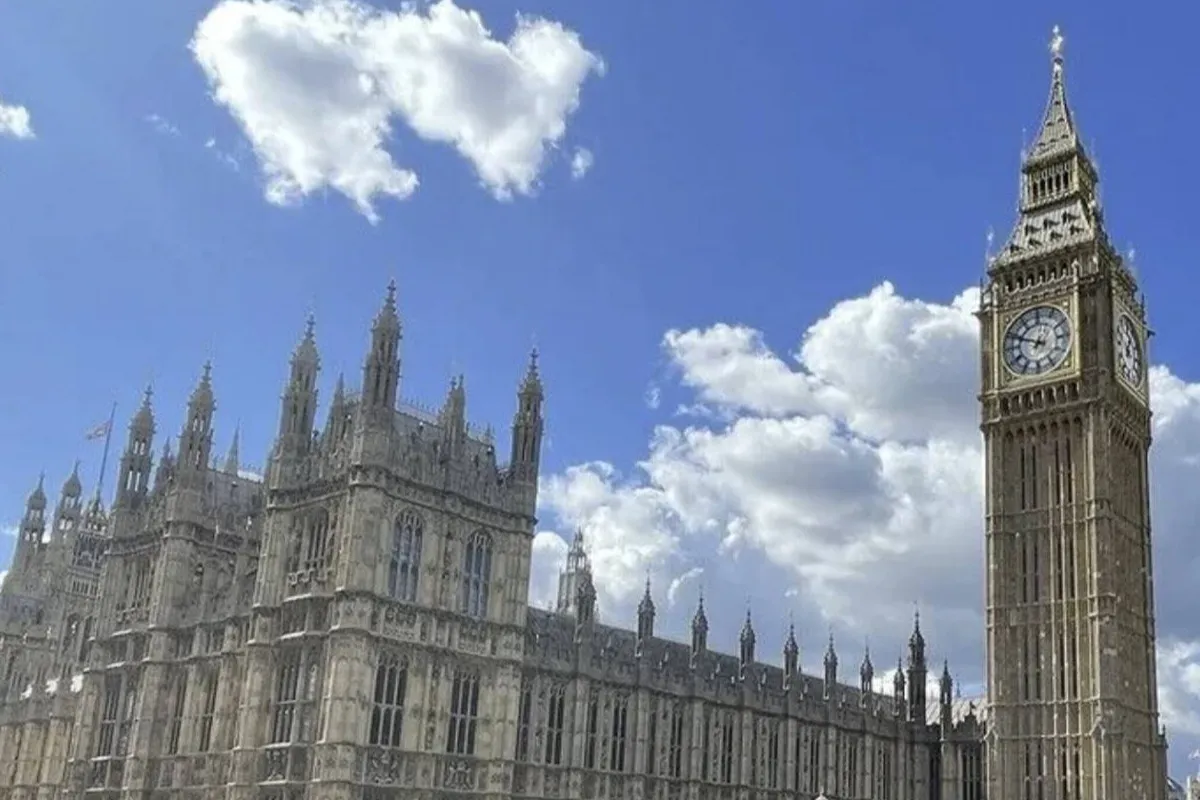 UK 