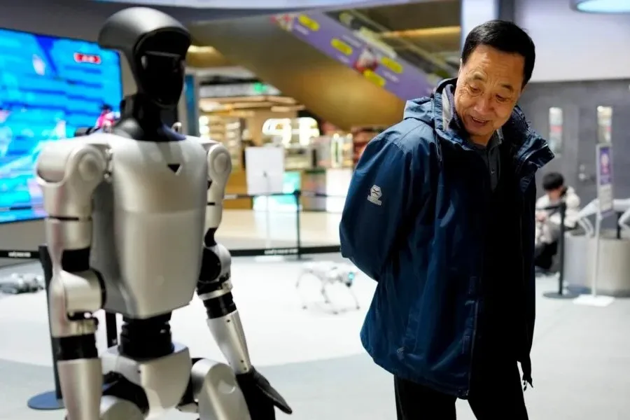 ROBOT