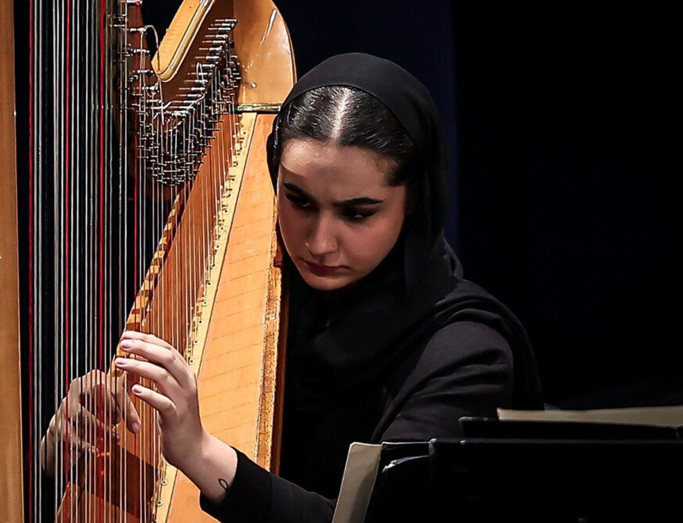 Photo Gallery: Tehran Symphony Orchestra performs “From Beyond the Borders”
