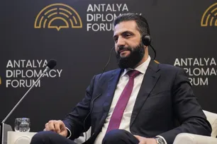 Syria and confusion between external hopes and internal crises