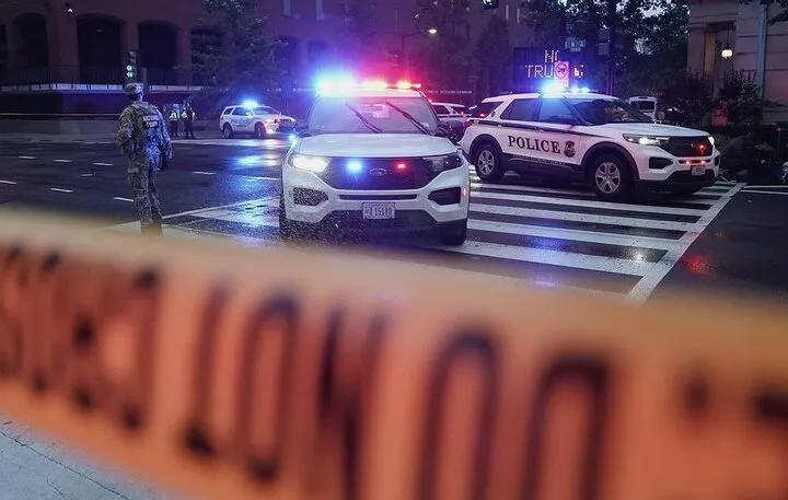 Man killed after shooting outside White House