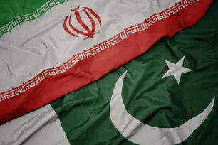 Iran, Pakistan discuss strengthening rail cooperation