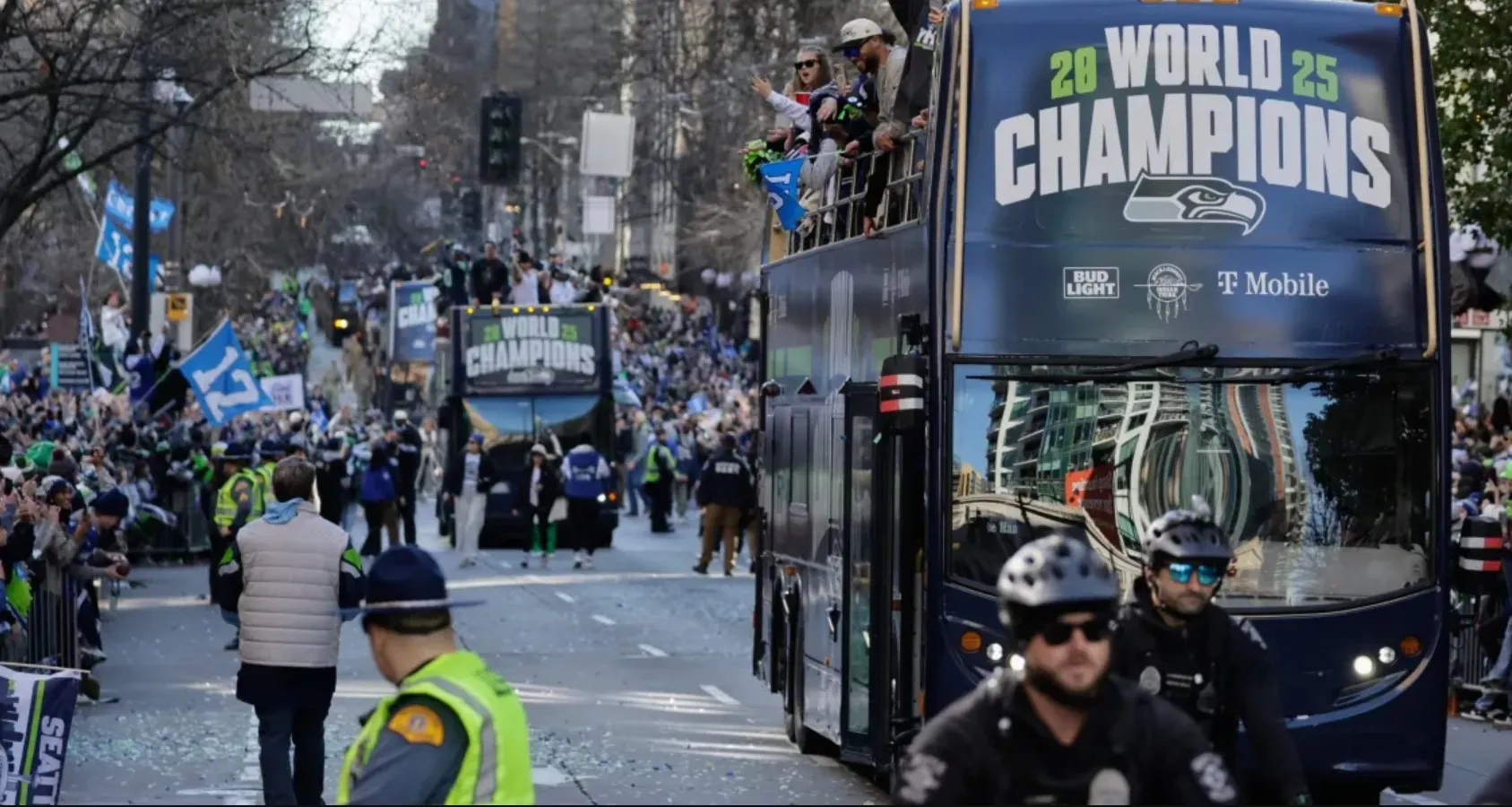 Silicon Valley VC giant Vinod Khosla and family to buy Seattle Seahawks for $9.6 billion