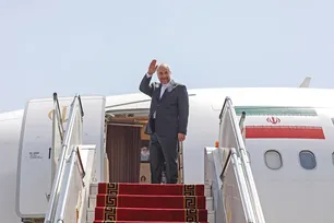 Iran negotiation team travels to Qatar to continue diplomacy