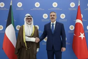 Turkish, Kuwaiti foreign ministers discuss regional developments